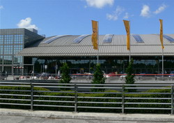 Aeropuerto de Hamburgo Fuhlsbuettel traslado en Mercedes de la categoría E, traslado en Mercedes de la categoría S, VITO, VIANO