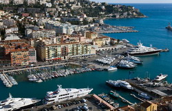 Puerto de cruceros de Niza traslado en Mercedes de la categoría E, traslado en Mercedes de la categoría S, VITO, VIANO Puerto de cruceros de Niza traslado en Mercedes de la categoría E, traslado en Mercedes de la categoría S, VITO, VIANO