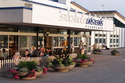 Stockholm Airport Vasteras Taxi and chauffeur service on Mercedes V class, transfer by Mercedes Sclass, Minivan or VIANO Stockholm Airport Vasteras Taxi and chauffeur service on Mercedes V class, transfer by Mercedes Sclass, Minivan or VIANO